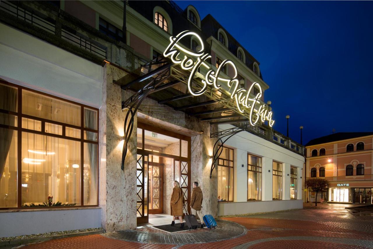 Hotel Kultura Ruzomberok Extérieur photo